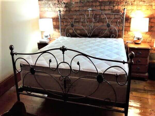 metal steel iron bed image