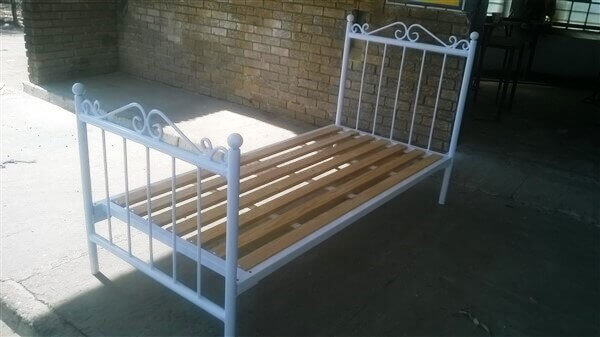 metal steel iron bed image