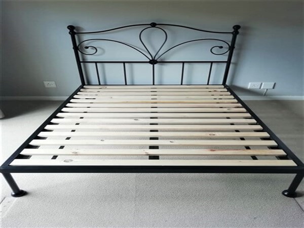 metal steel iron bed image